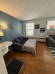 51 Queen Street East Street S 4, Brampton, On L6w 3p1