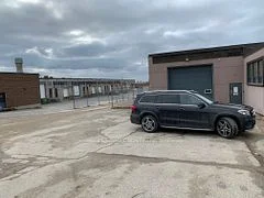 73 Millwick Drive, Toronto W05, On M9l 1y4