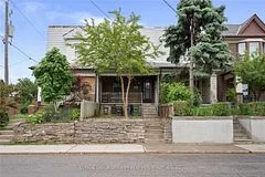 289 Blackthorn Avenue, Toronto W03, On M6n 3h7