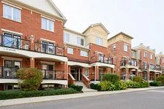 31 HAYS Boulevard 9, Oakville, ON L6H 0J1