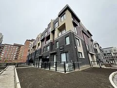 3421 Ridgeway Drive 5, Mississauga, ON L5L 5T3