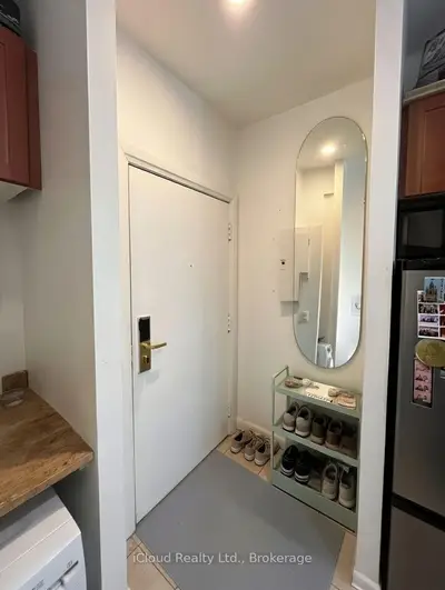 2737 Keele Street 226, Toronto W05, ON M3M 2E9