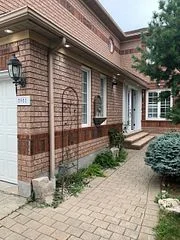 5951 Mersey Street Bsmt, Mississauga, On L5v 1w1