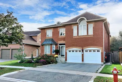 7 Kenpark Avenue, Brampton, On L6z 3p4