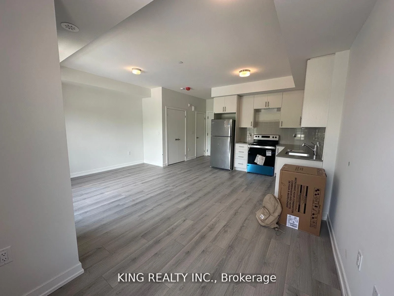 3566 Colonial Drive 15, Mississauga, ON L5L 0C1