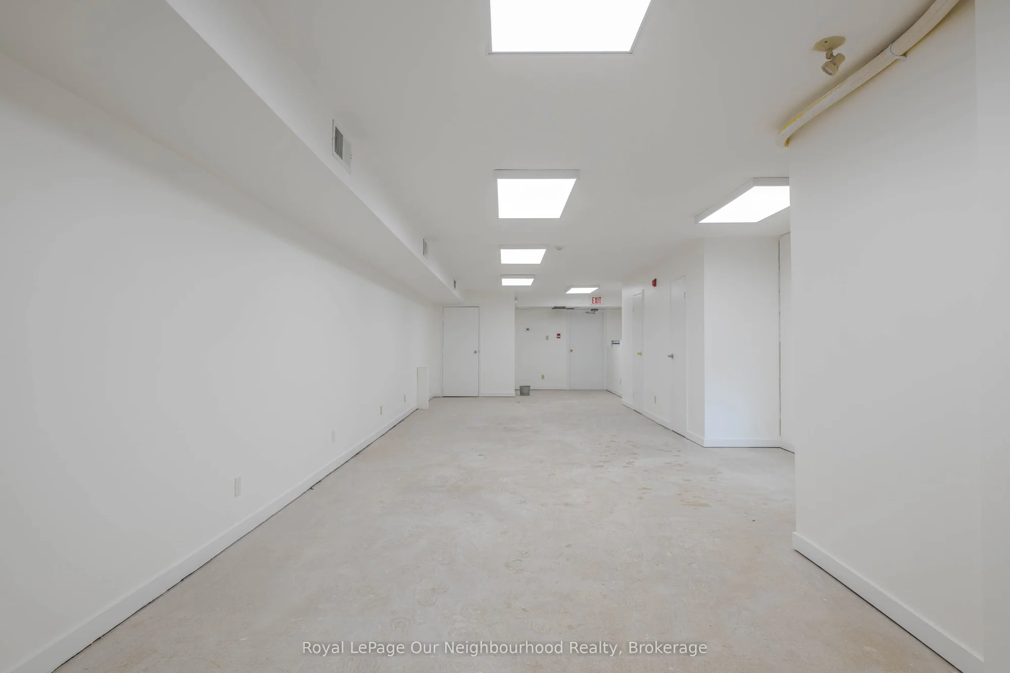 1224 King Street W Lower Level, Toronto W01, ON M6K 1G4