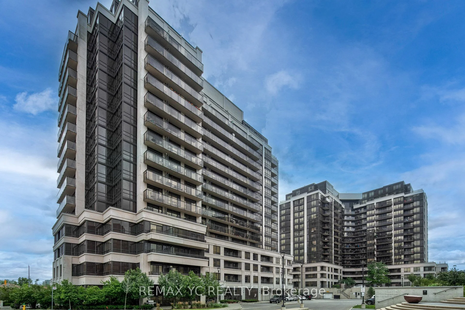 1 De Boers Drive 1001, Toronto W05, On M3j 0g6