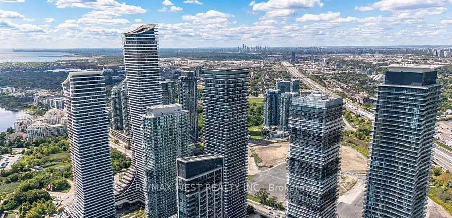 70 Annie Craig Drive 4007, Toronto W06, On M8v 0g2