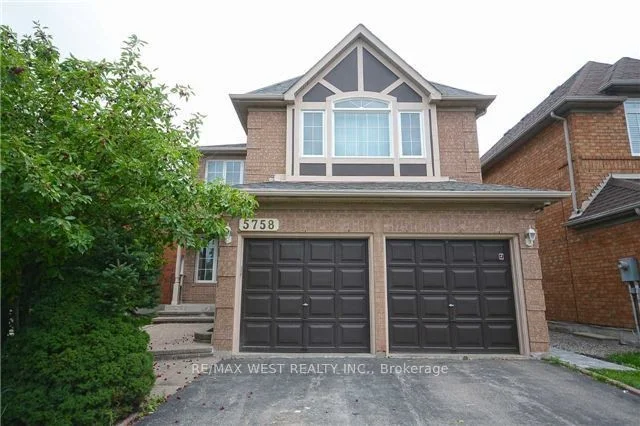 5758 Greensboro Drive, Mississauga, ON L5M 5T8
