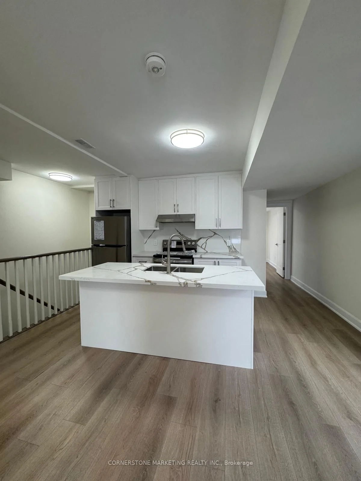 59 Melville (Upper Level) Avenue, Toronto W02, ON M6G 1Y3
