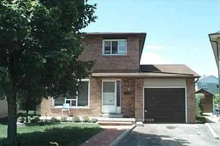 18 Magdalena Court, Toronto W10, On M9v 4s7