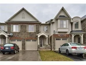 2307 Whistling Springs Crescent, Oakville, ON L6M 0C5