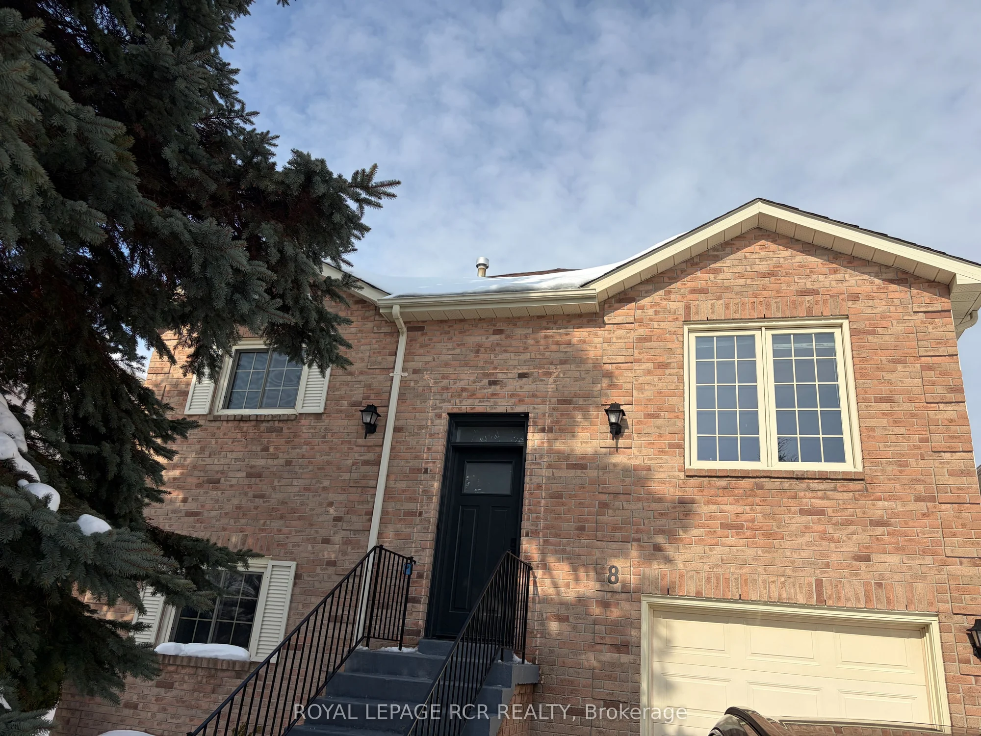 8 Lawton Court, Orangeville, ON L9W 4X4