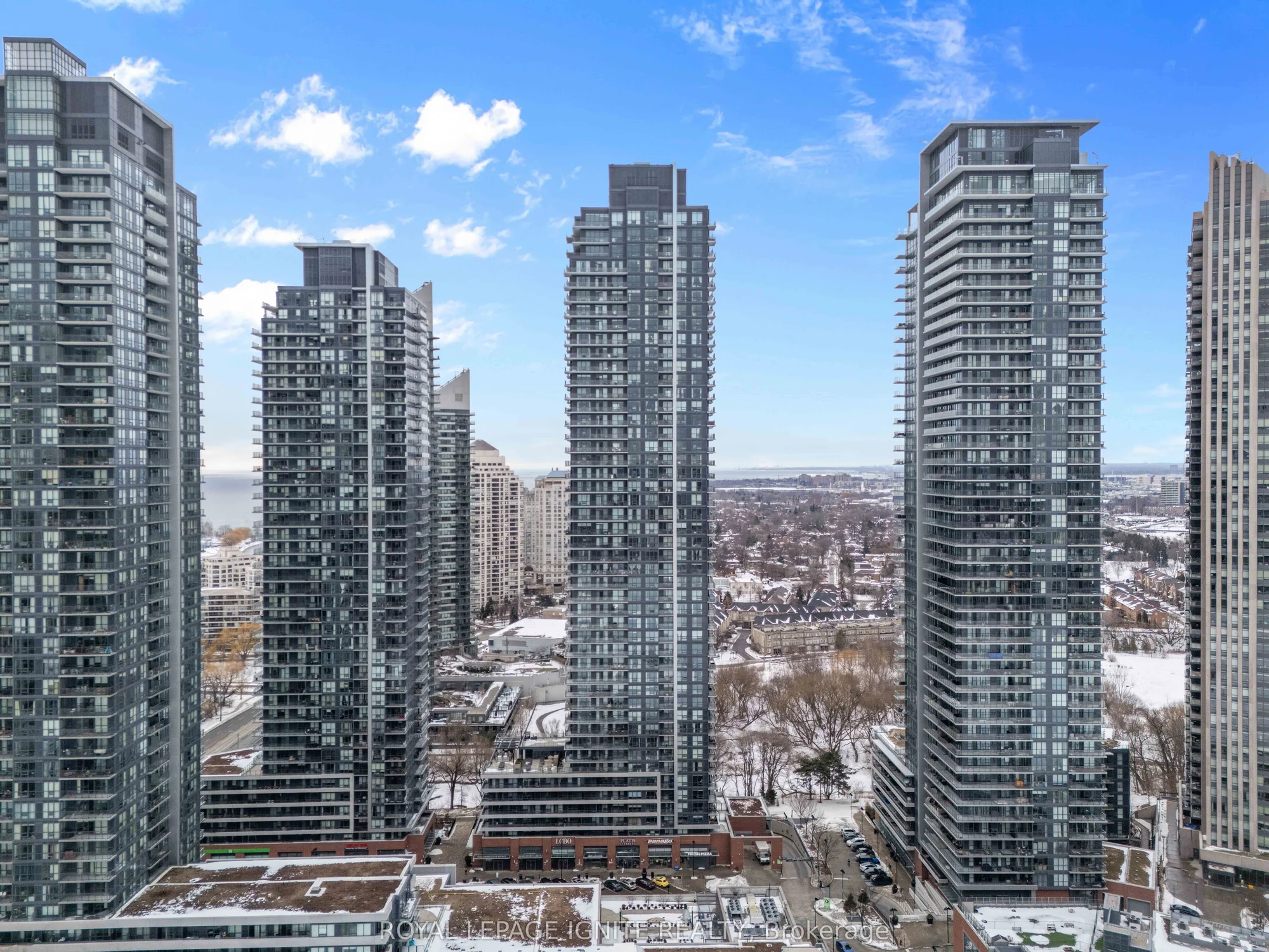 Condo Apartment in Toronto