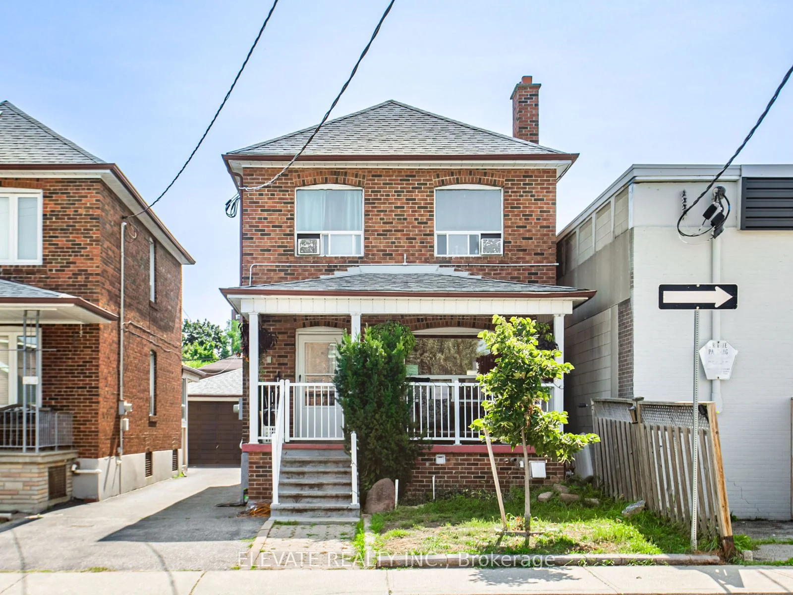 247 Belgravia Avenue, Toronto W04, ON M6E 2M9