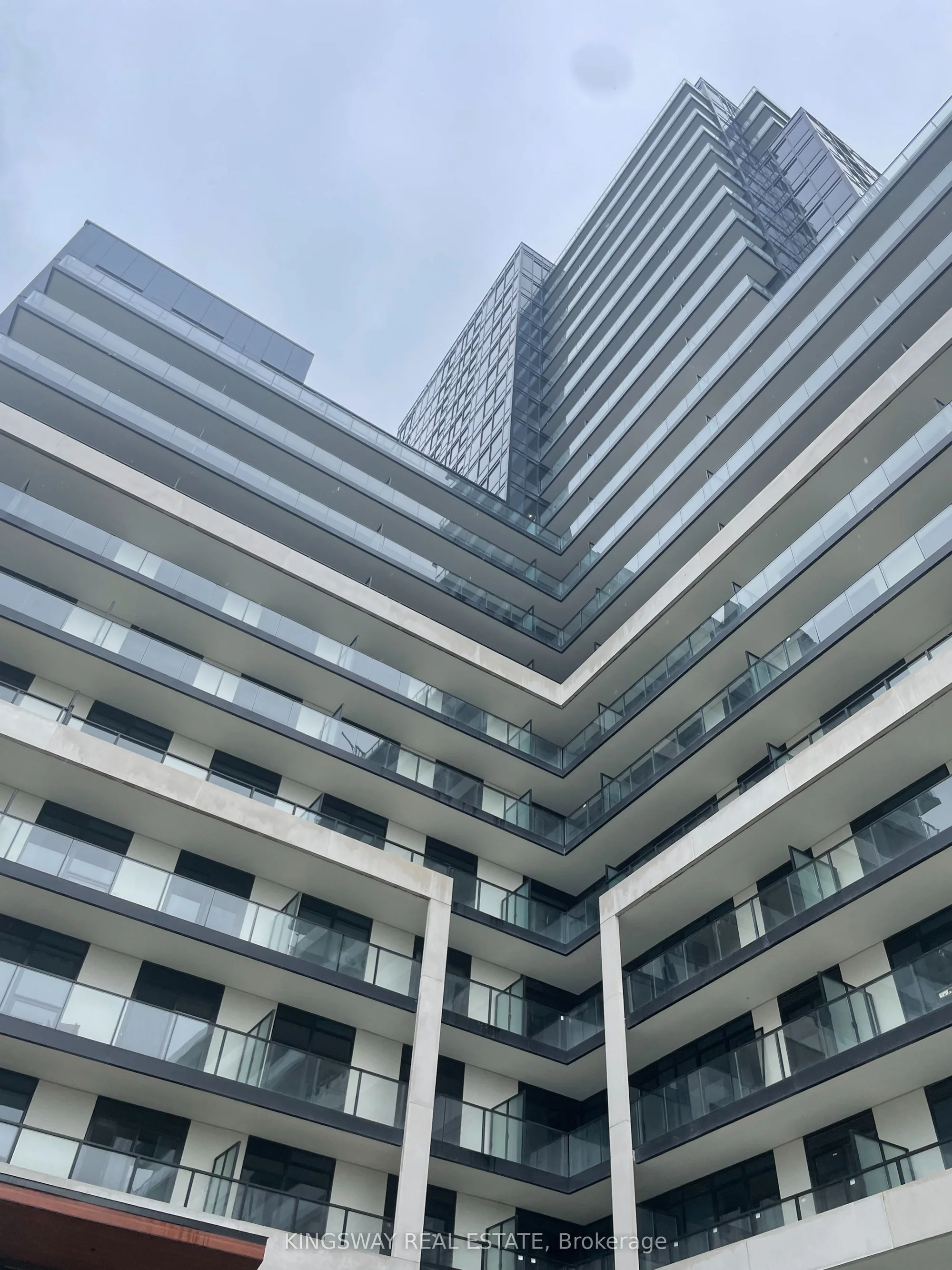 3220 William Coltson Avenue 1002, Oakville, On L6h 7w6