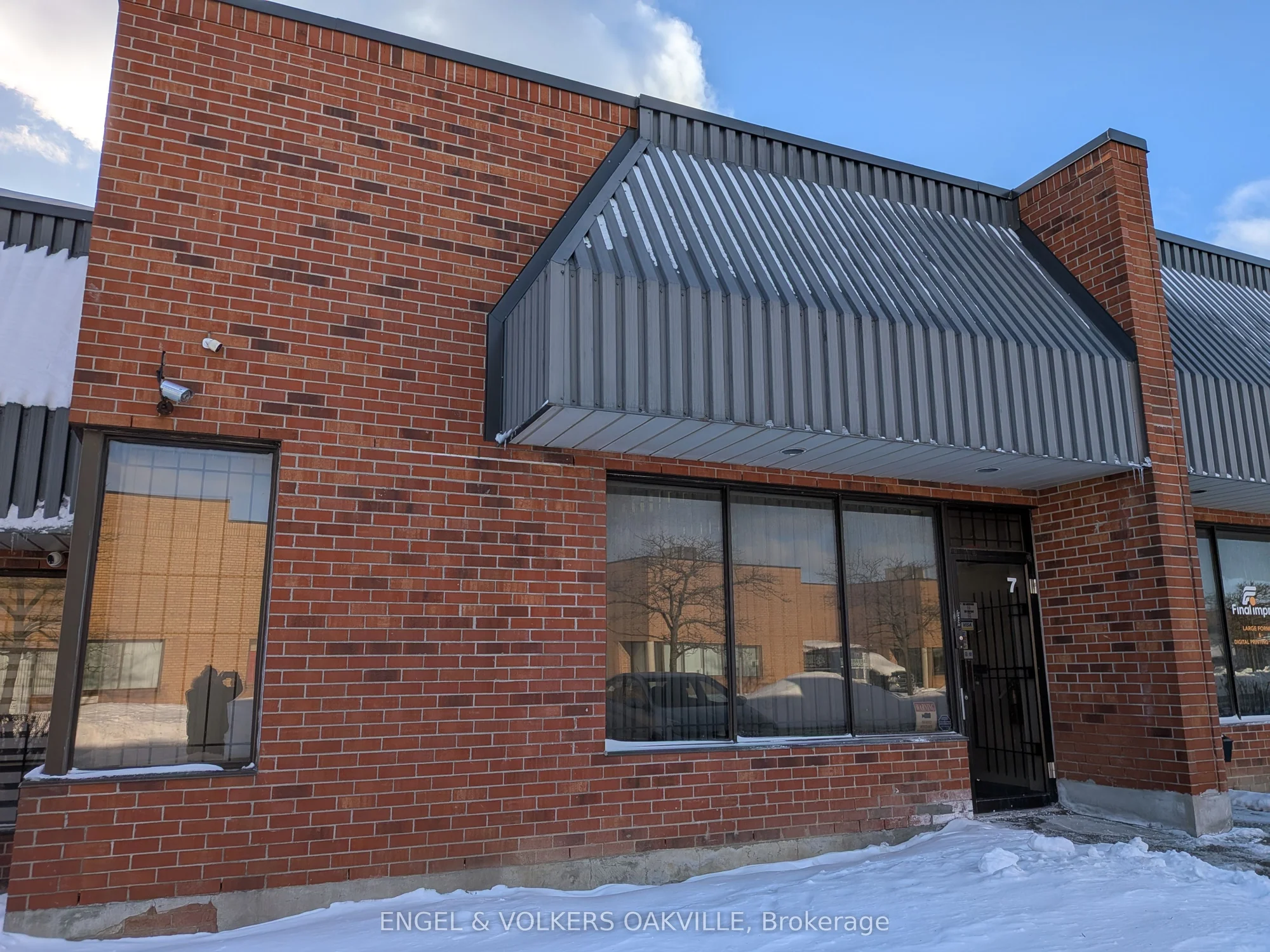 215 Traders Boulevard 7, Mississauga, ON L4Z 3K5