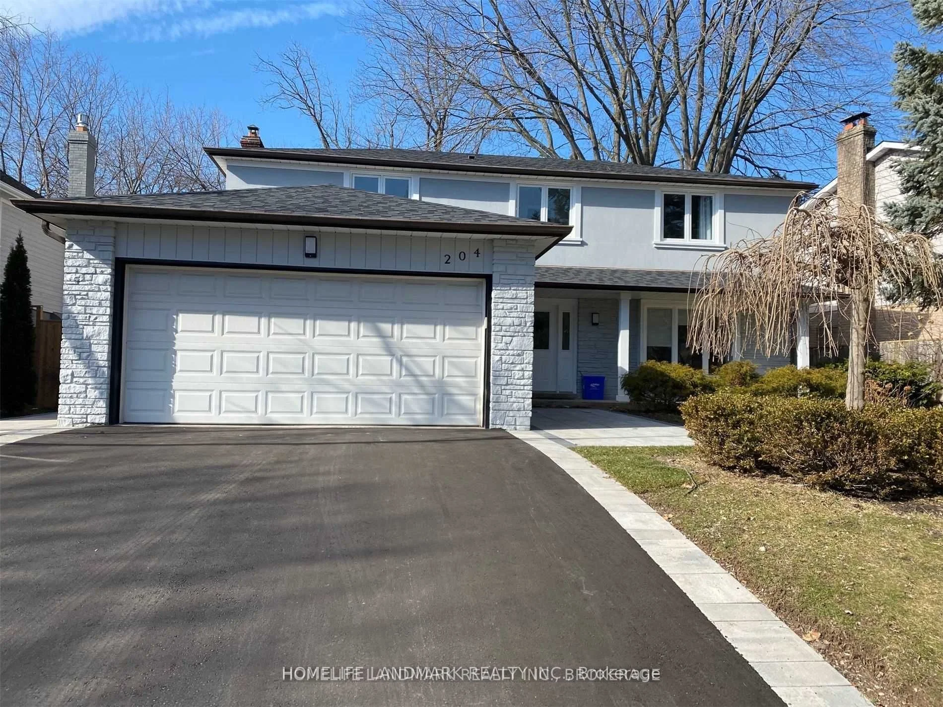 204 Weldon Avenue, Oakville, On L6k 2h8