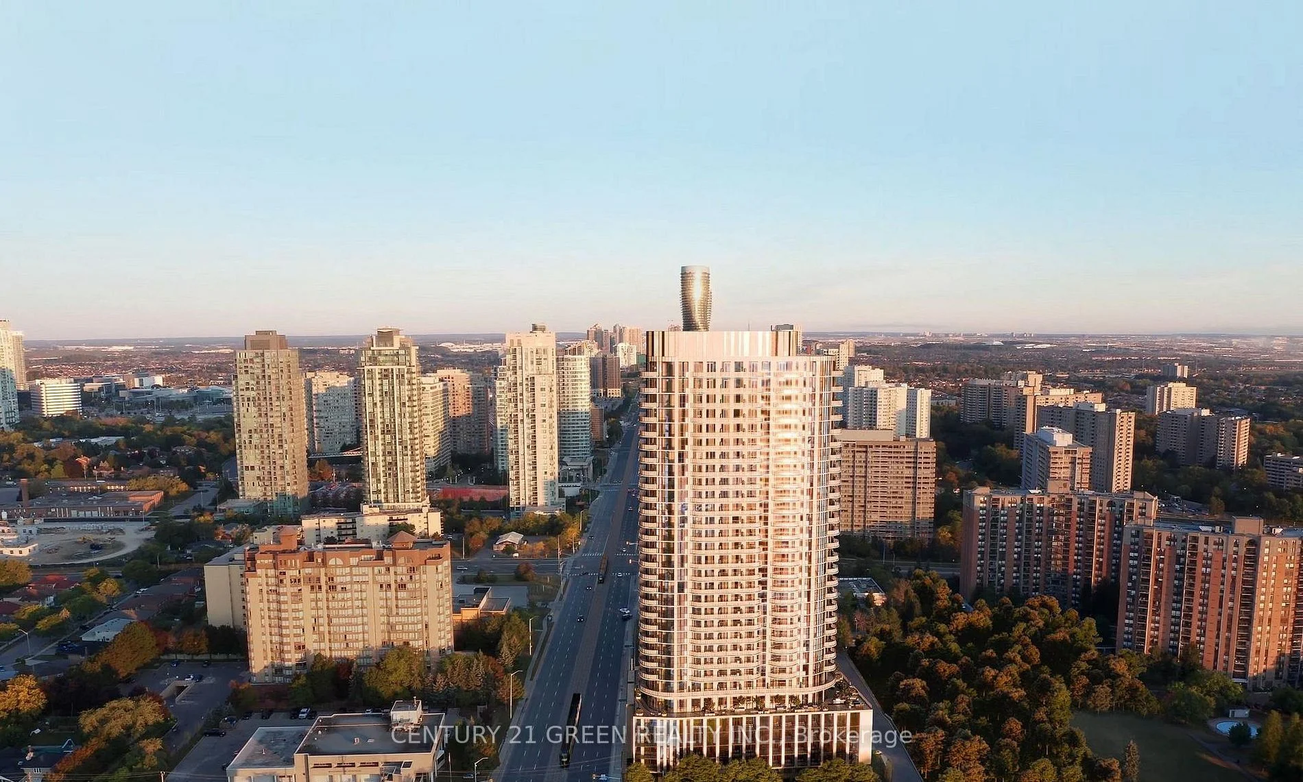 1 Fairview Road E 516, Mississauga, ON L5A 4C6