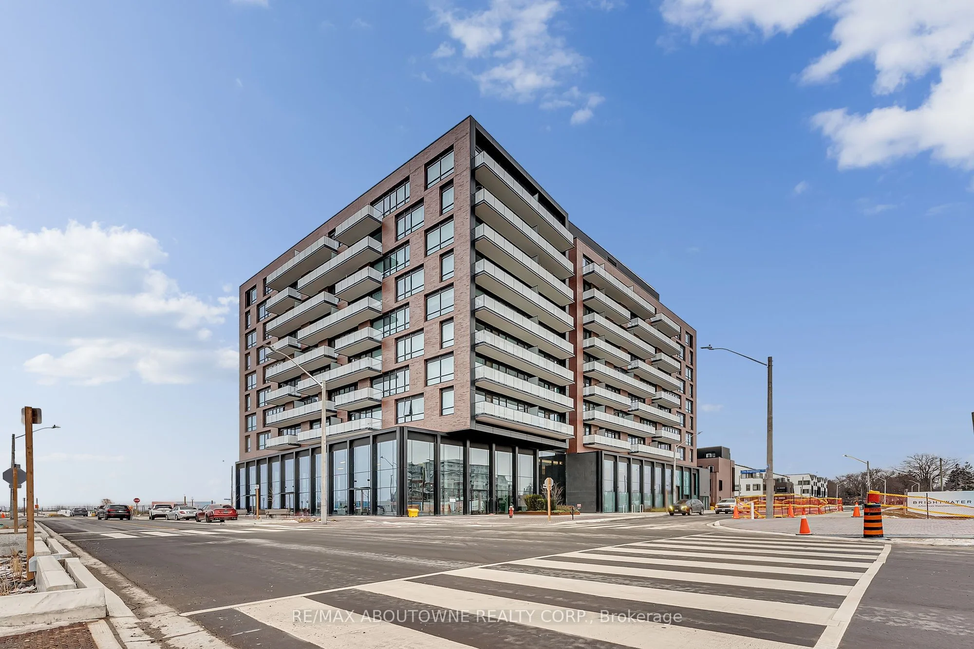251 Masonry Way 517, Mississauga, ON L5H 0B2