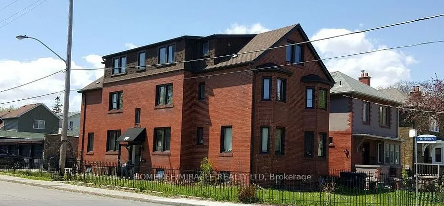 78 Fifth Street S 7, Toronto W06, On M8v 2z3