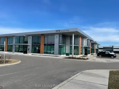 2578 Bristol Circle 12, Oakville, On L6h 7e5