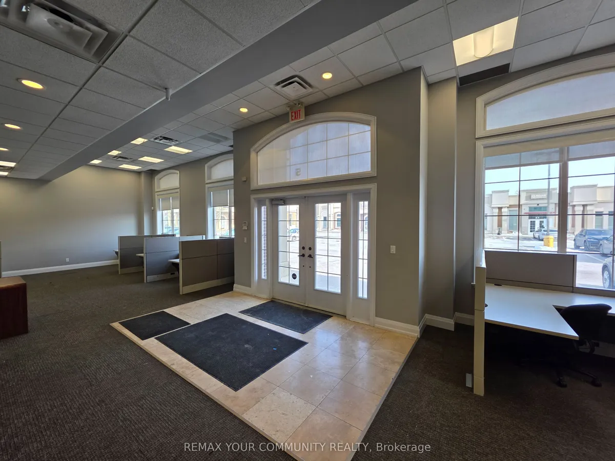 1525 Cornwall Road 5, Oakville, On L6j 0b2