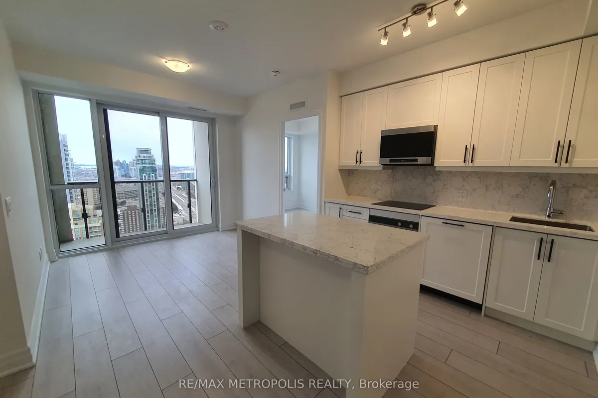 30 Elm Drive W 3111, Mississauga, ON L5B 0N6