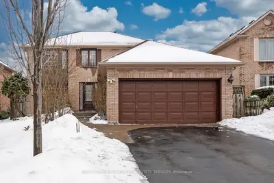 2098 Oakmead Boulevard, Oakville, ON L6H 5C1