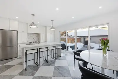 191 GATWICK Drive, Oakville, ON L6H 6T6