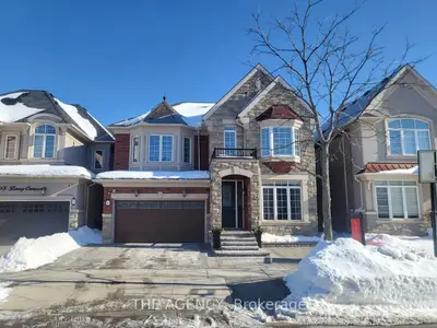 3109 Larry Crescent, Oakville, ON L6M 0S8