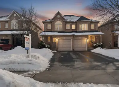 3746 Windhaven Drive, Mississauga, ON L5N 7V5