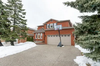 2957 Caradoc Lane, Oakville, ON L6J 6V6