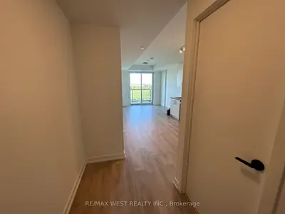 345 S Wheat Boom Drive 409, Oakville, On L6h 7x4