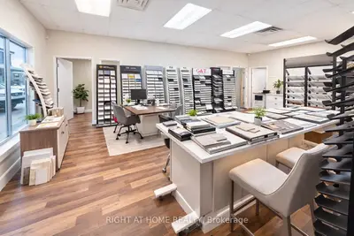 1273 North Service Road E 6, Oakville, On L6h 1a7