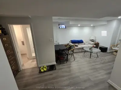 4842 Rosebush Road Basement, Mississauga, ON L5M 5M1