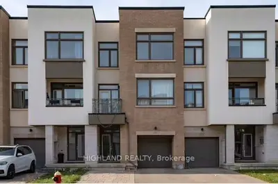 167 Squire Crescent Suite A, Oakville, ON L6H 0L7