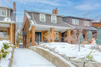 50 Evelyn Avenue, Toronto W02, ON M6P 2Y9