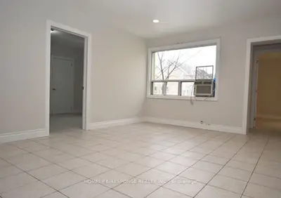 3430 LAKE SHORE Boulevard W #3, Toronto W06, ON M8W 3N3