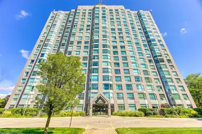2155 Burnhamthorpe Road W 1508, Mississauga, On L5l 5p4