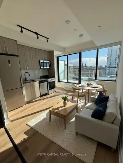 758 Dovercourt Road 406, Toronto W02, ON M6H 2X2