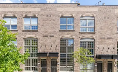 220 Brandon Avenue 56, Toronto W02, ON M6H 0C5