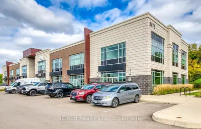 3475 Rebecca Street 102, Oakville, ON L6L 0H3