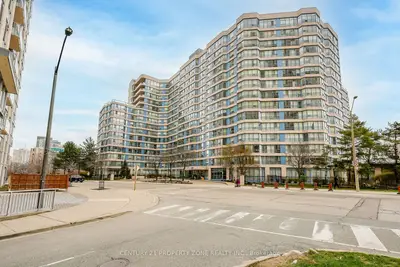 250 Webb Drive 318, Mississauga, On L6p 1y9