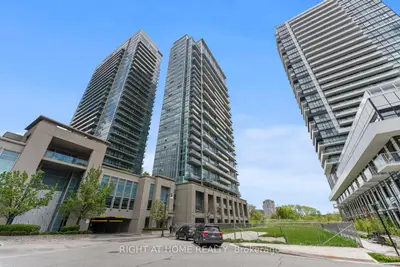 155 Legion Road N 1309, Toronto W06, ON M8Y 0A7