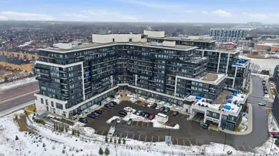 395 Dundas Street W 416, Oakville, ON L6M 5R8