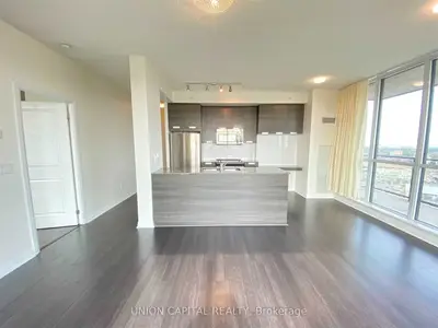 75 Eglinton Avenue W 2204, Mississauga, ON L5R 0E5
