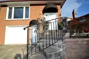 462 Fergo Avenue Lower, Mississauga, On L5b 2j3