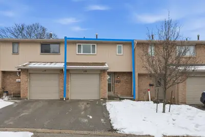 1526 Lancaster Drive 128, Oakville, ON L6H 2Z2