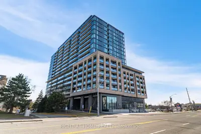 86 Dundas Street E 712, Mississauga, On L5a 1w4